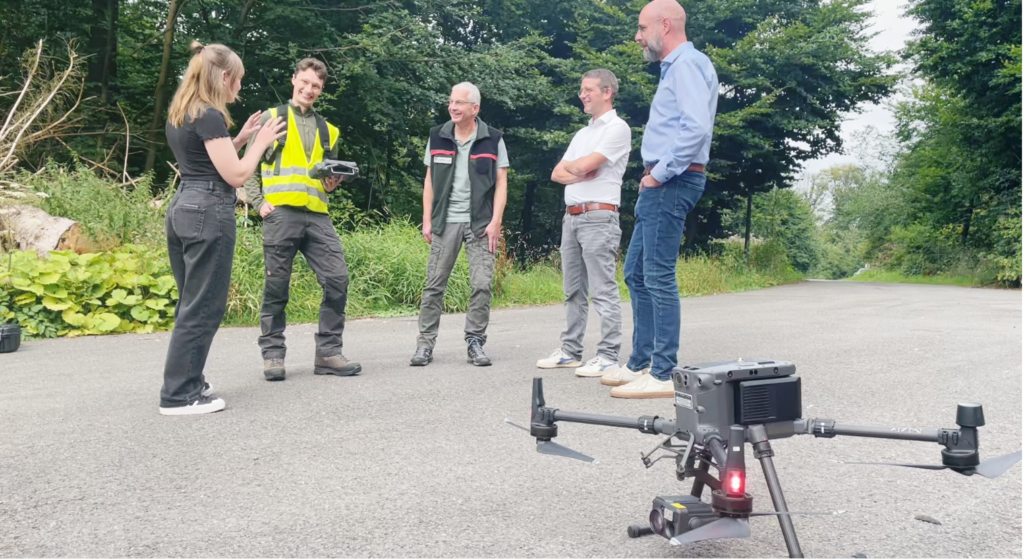 Lemgoer Stadtwald wird smart. Digitalisierung per Drohnenflug für bessere Umweltanalysen.